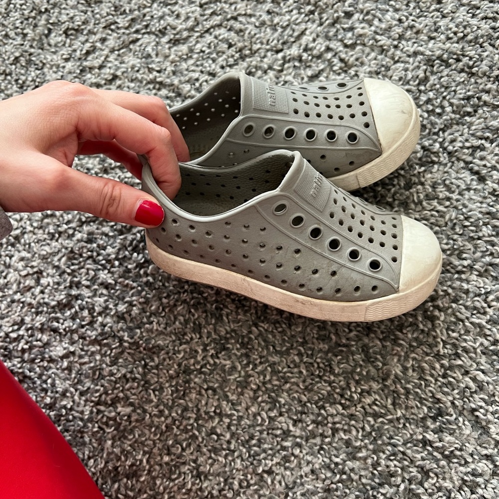Native shoes C7